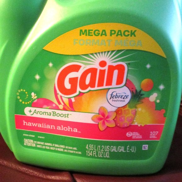 MEET YOUR POSHER, FANCY BRONZE - Picture 2 of 3